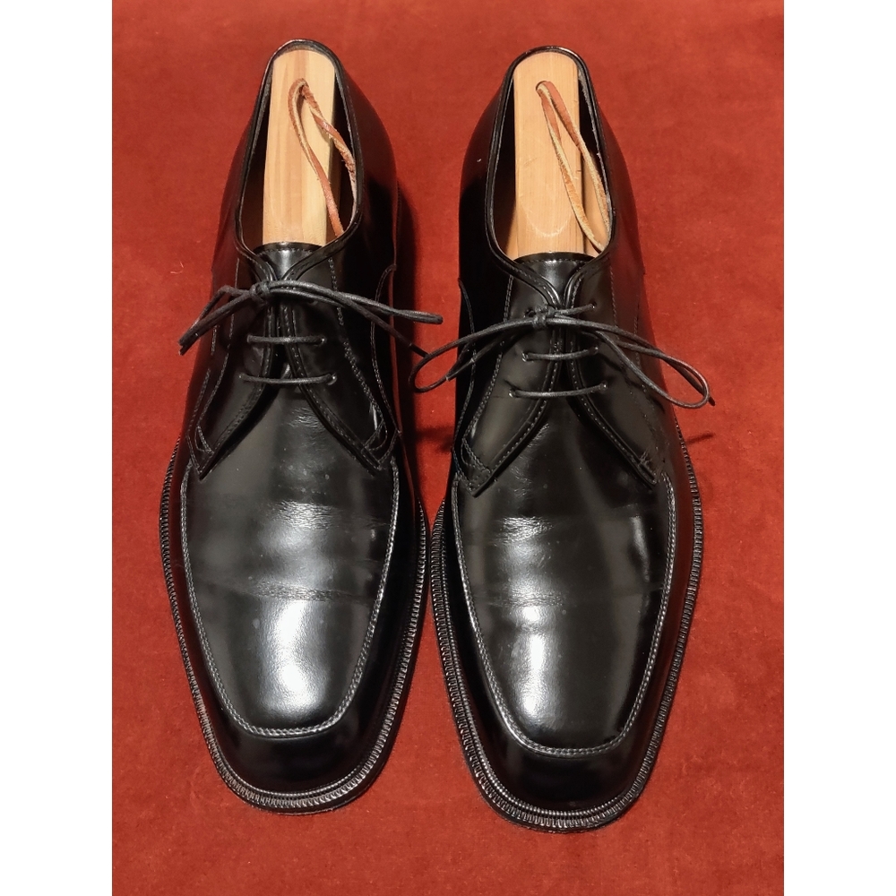 Salvatore Ferragamo Black Leather Oxfords